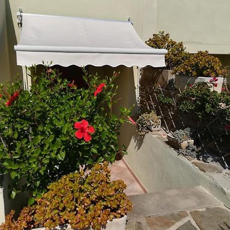 Via Carru e Frau Apartment Stintino Exterior foto