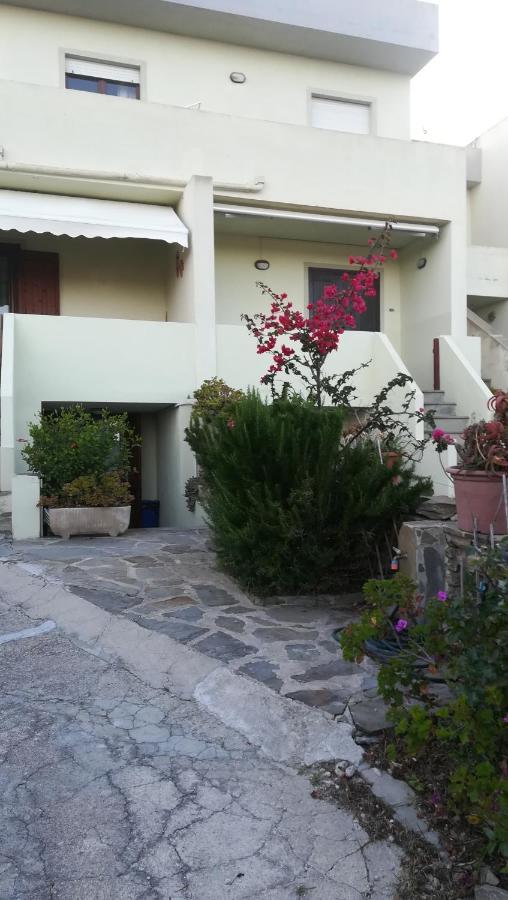 Via Carru e Frau Apartment Stintino Exterior foto